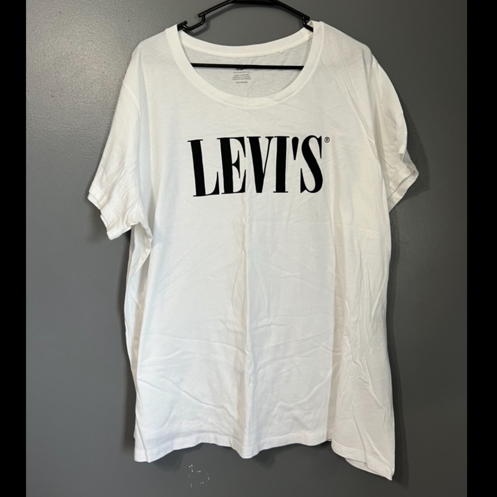 Levis T-Shirt White Womens Plus